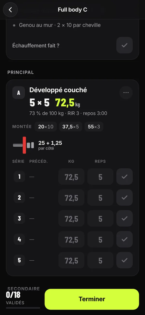Séance en cours : développé couché 5 × 5 à 72,5 kg, montée en charge, disques par côté, tableau de séries à valider.